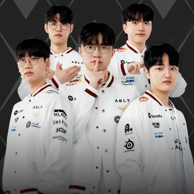 골스튜디오 x T1 e스포츠 Pop-Up 사진 1